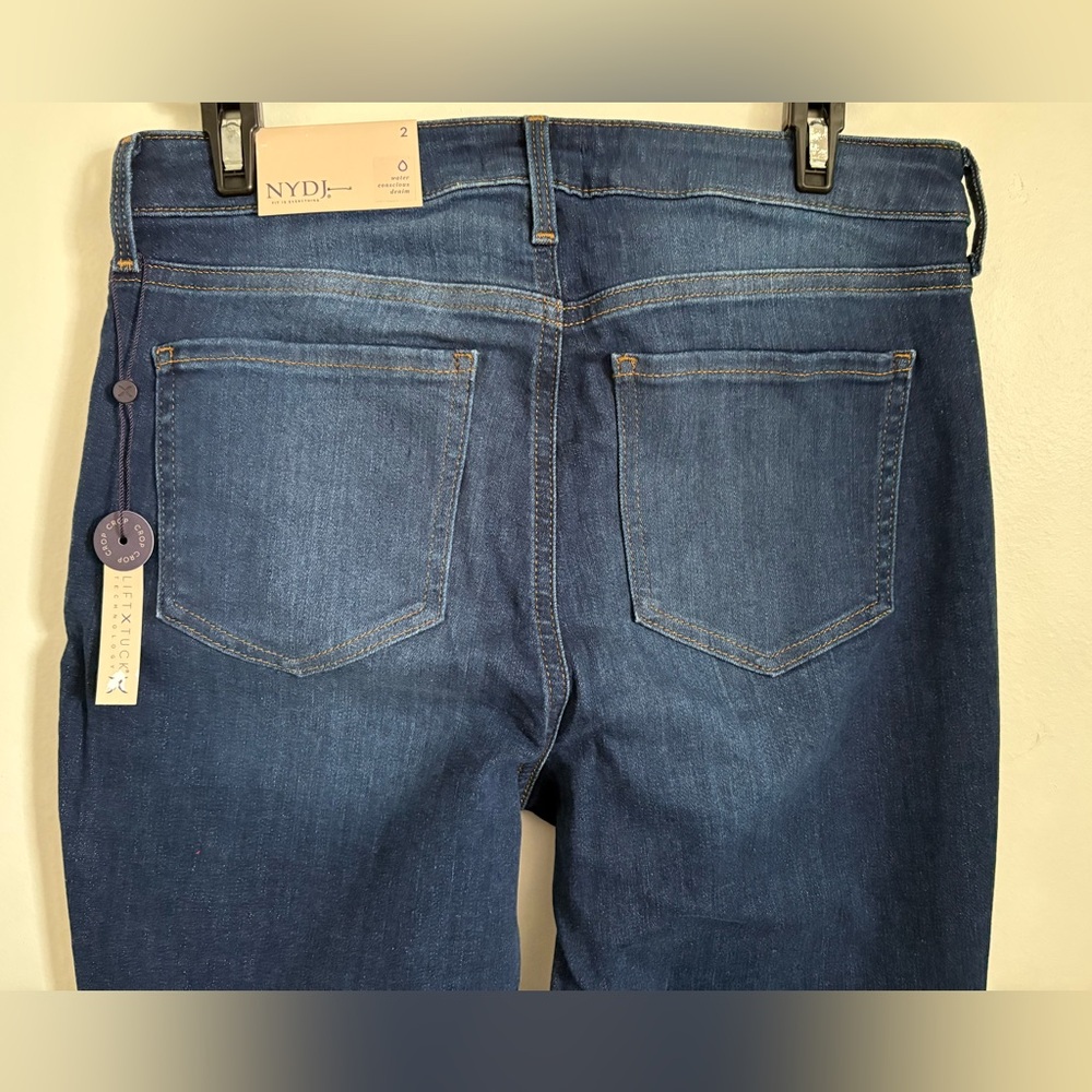 NWT NYDJ Fit is everything crop lift x tuck technology water concious demin Sz 2
